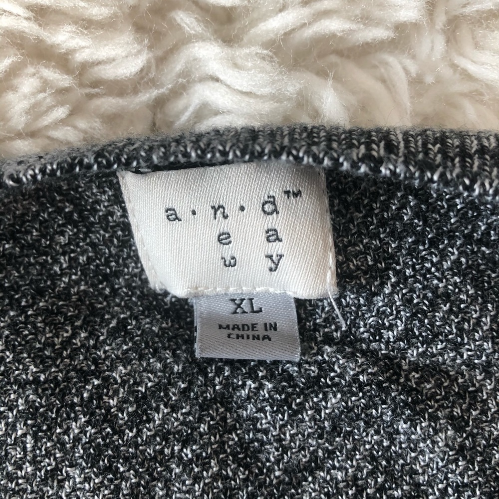 🌵A New Day | Gray Ruffle Neck Sweater - Picture 6 of 8